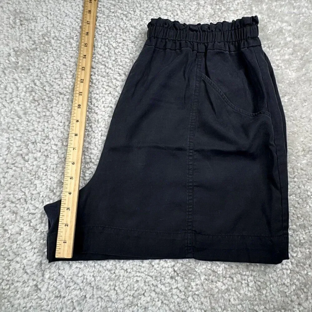 Elizabeth And James Black Paperbag High Waist Short